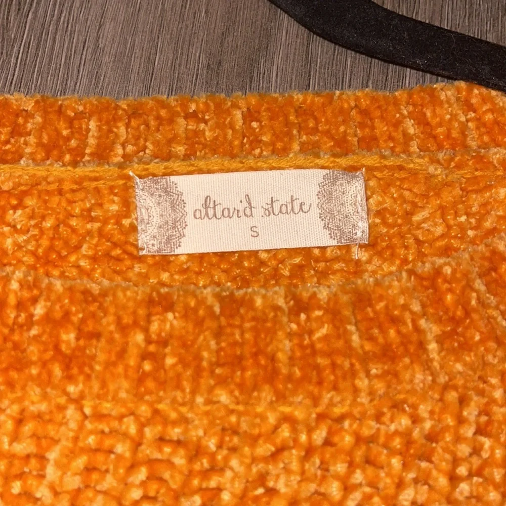 Altard state sweater - Picture 3 of 4